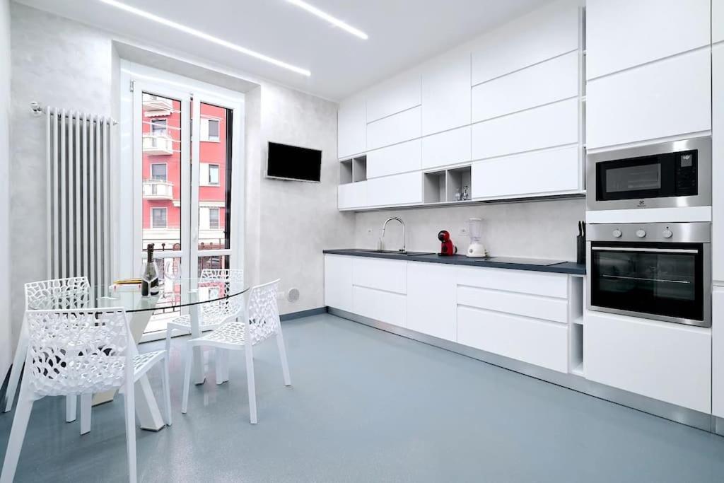 Suite Milano-Hosted By Sweetstay Exterior photo