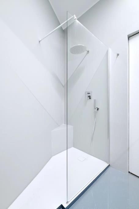 Suite Milano-Hosted By Sweetstay Exterior photo